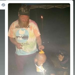 Meet your Posher, Dennis